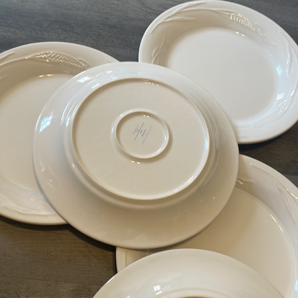 POTTERY BANK Dansk WHEAT Sage Embossed Wheat Dinner Plates Portugal 11" 6 Pcs!! - Picture 5 of 5